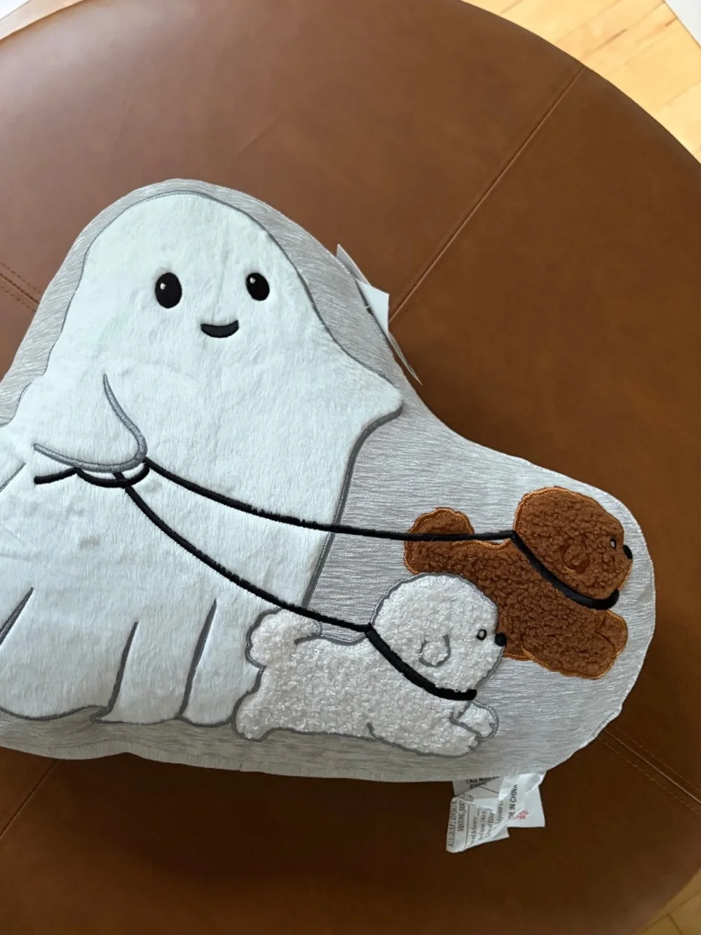 NWT Isaac Mizrahi Viral Ghost Walking Dogs Halloween Throw Pillow 14x20